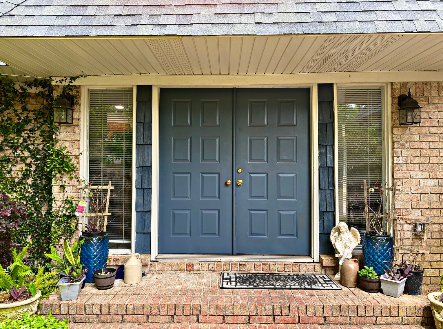 Image for Fabulous Brick Home on Carpenters Creek