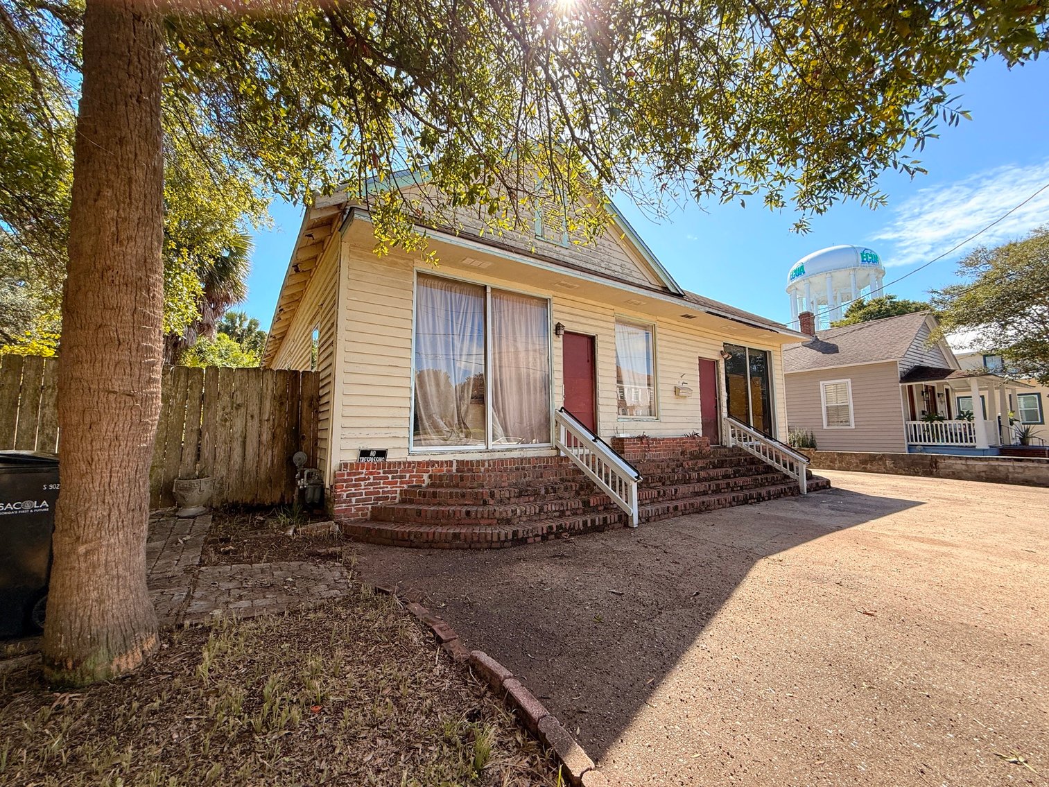 Image for 115 W. Wright St. Prime Downtown Pensacola FL Location