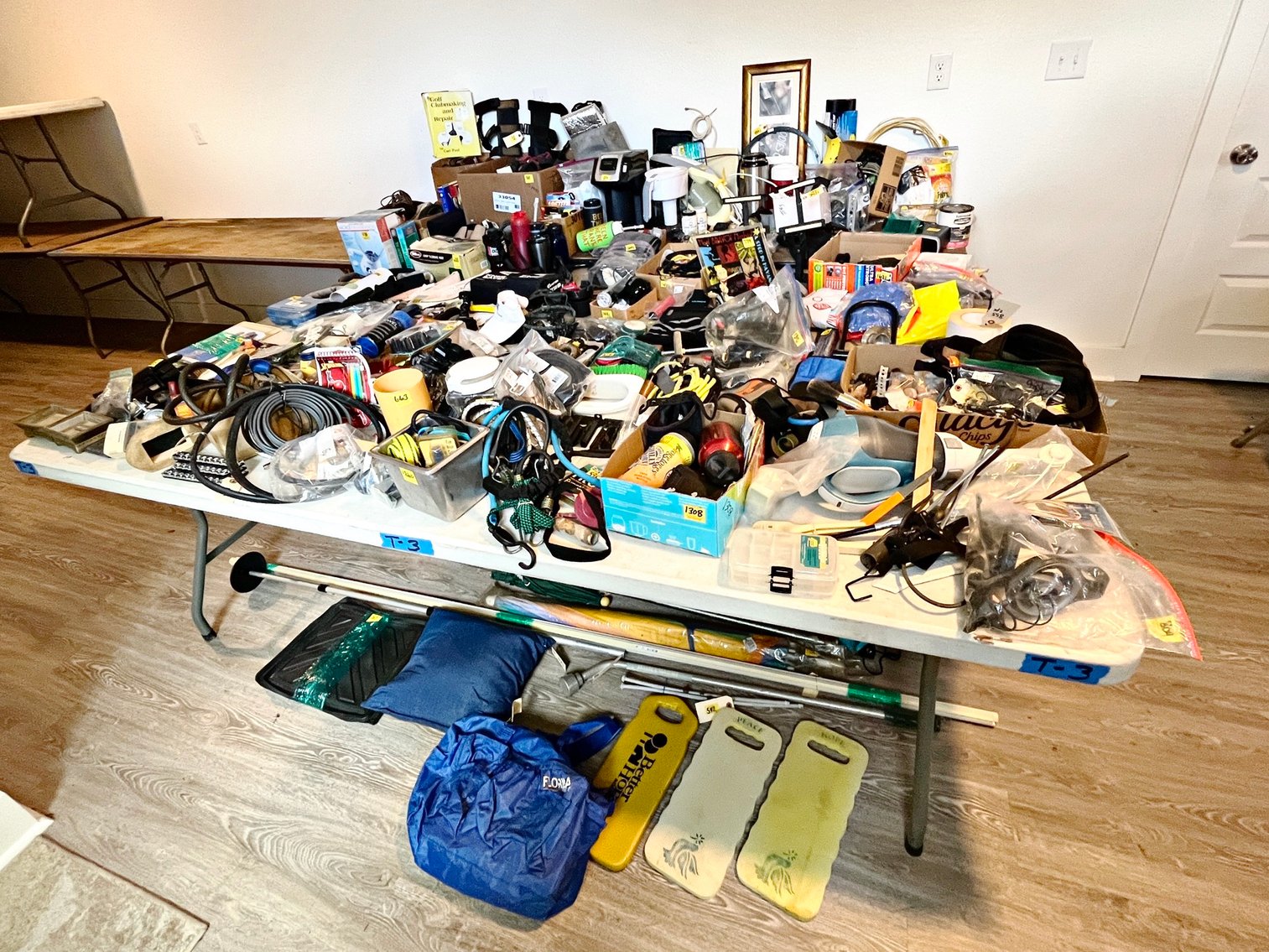 Image for Bulk Reseller Lot – No Sales & Abandoned Auction Items (Tools, Electronics, Golf & Household)