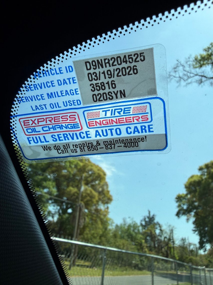 Image for 2022 GMC Yukon XL SLT 4WD – V8, Leather, 3rd Row, Loaded SUV