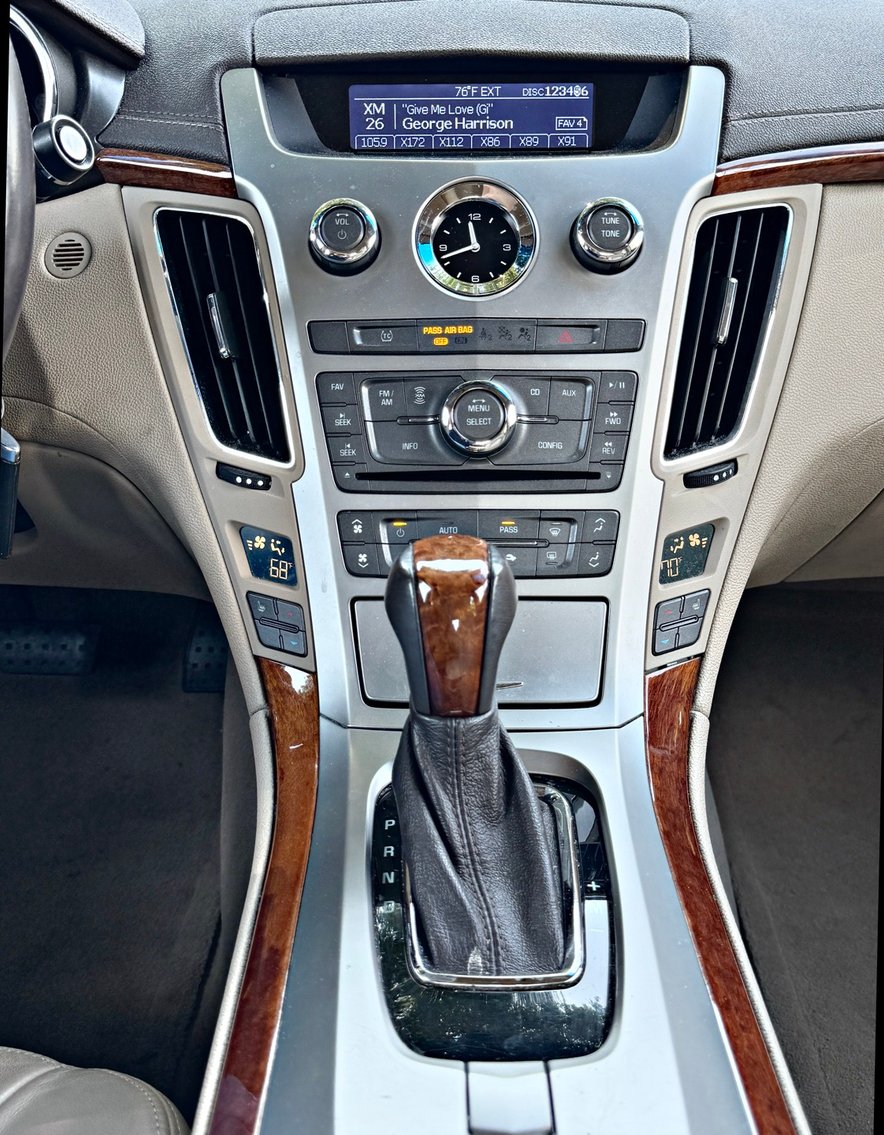 Image for 2010 Cadillac CTS Luxury Sedan