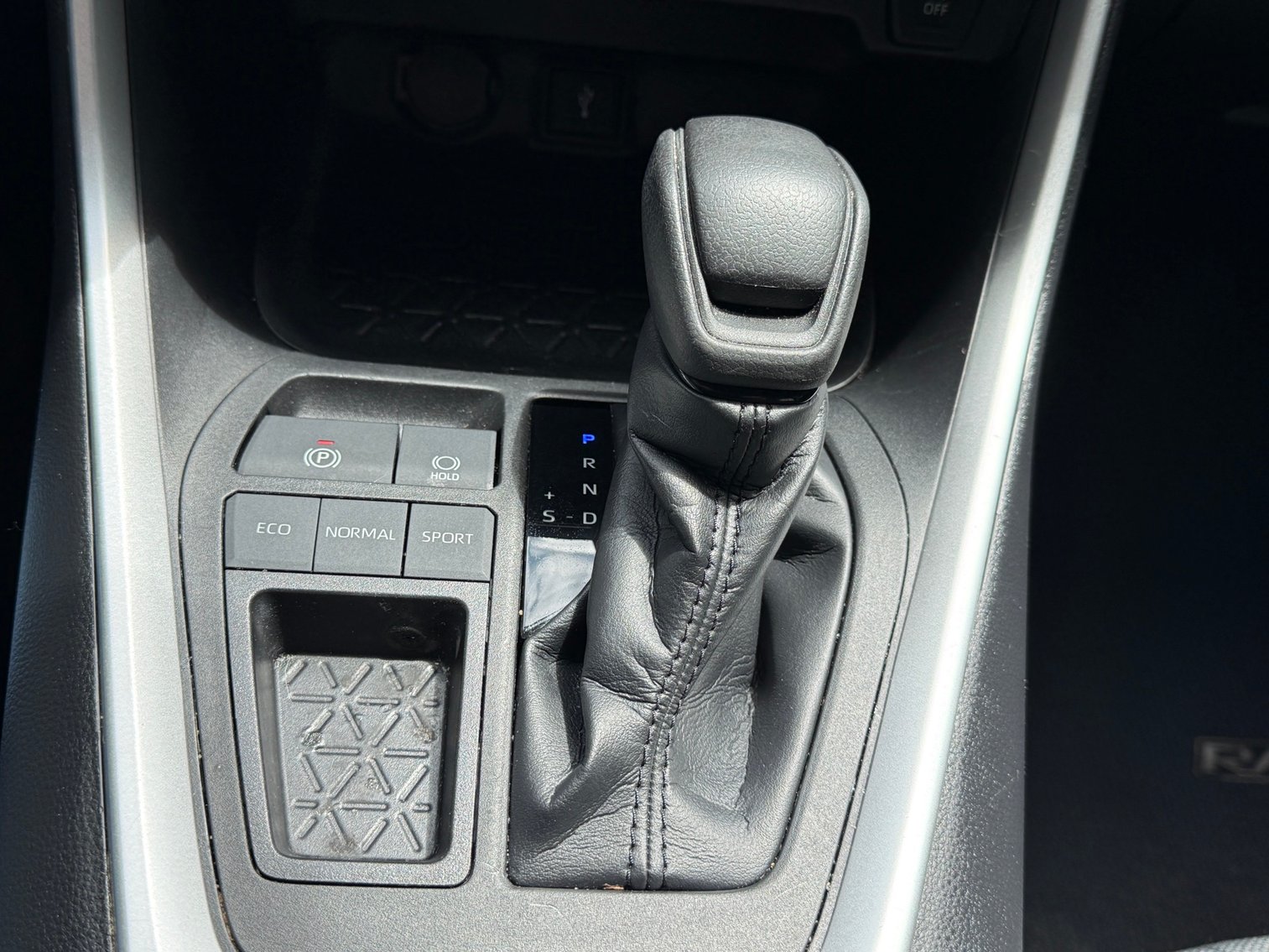 Image for 2021 TOYOTA RAV4