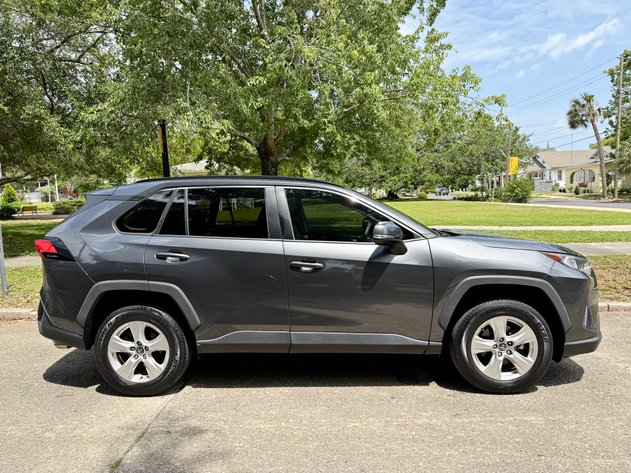 Image for 2021 TOYOTA RAV4
