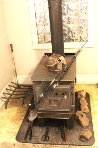 Image for FARMHOUSE ESTATE OF J & B SHELTON