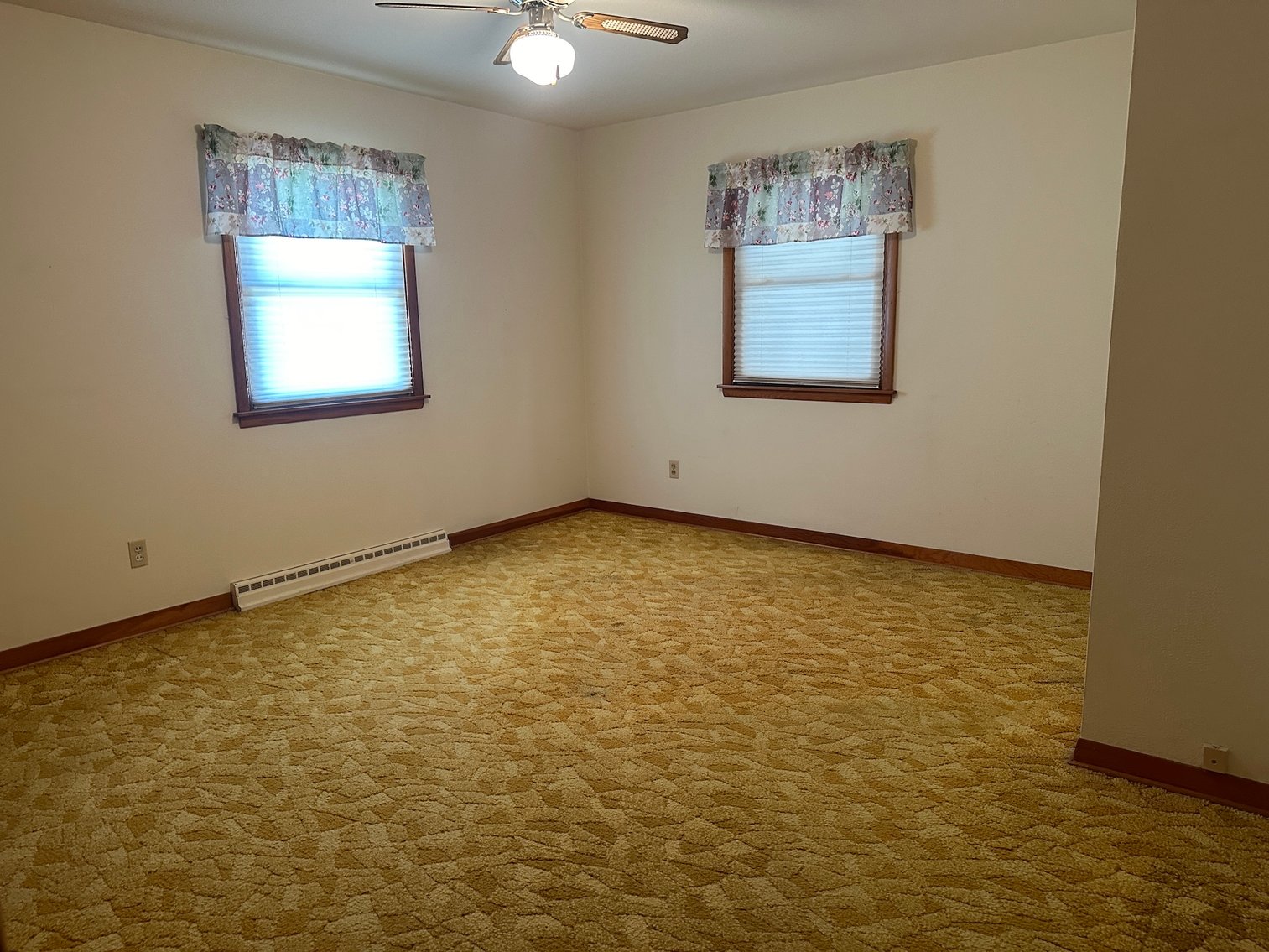 Image for 207 S Main Street, Early!