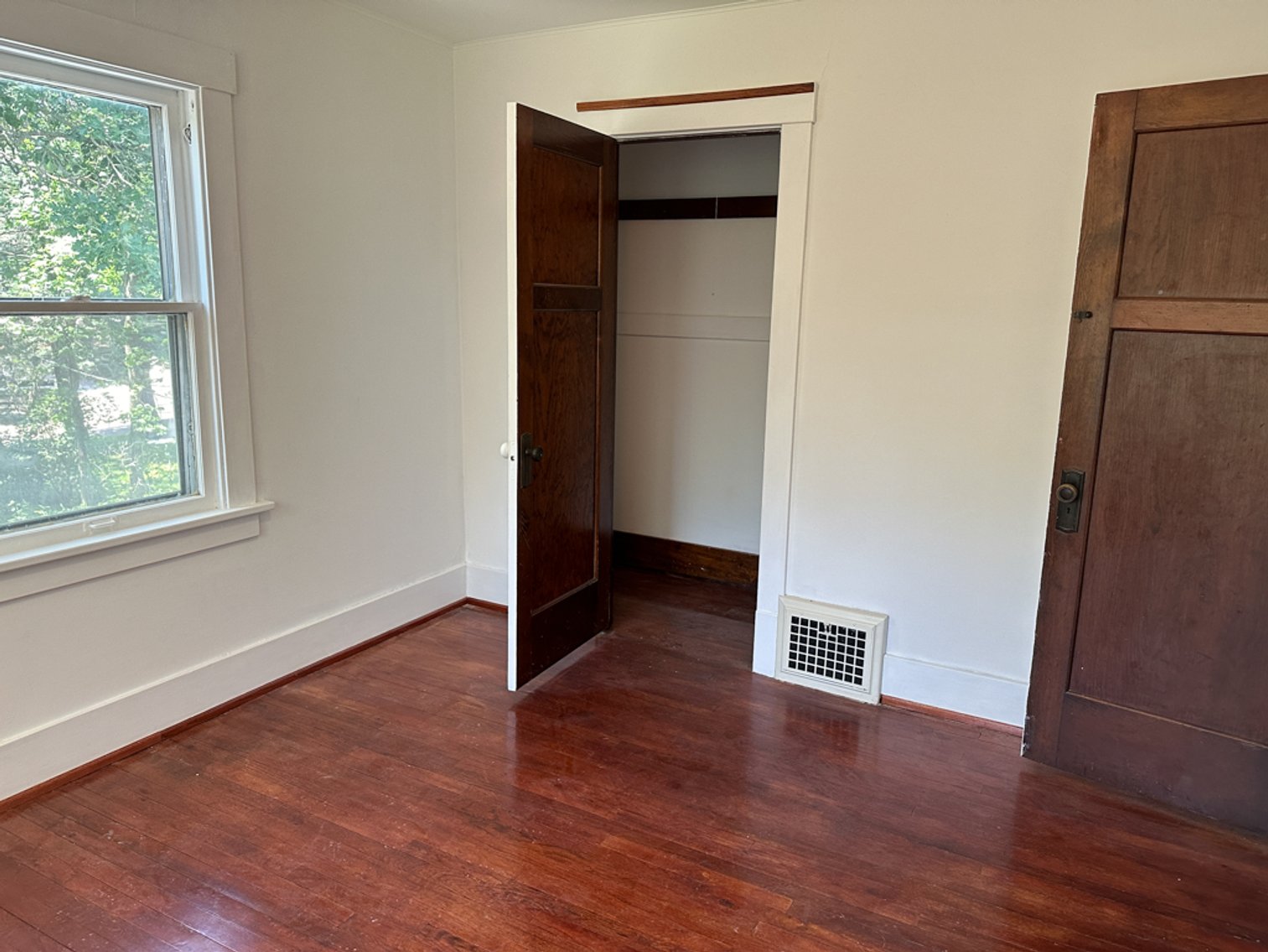 Image for 212 S 8th Street, Sac City!