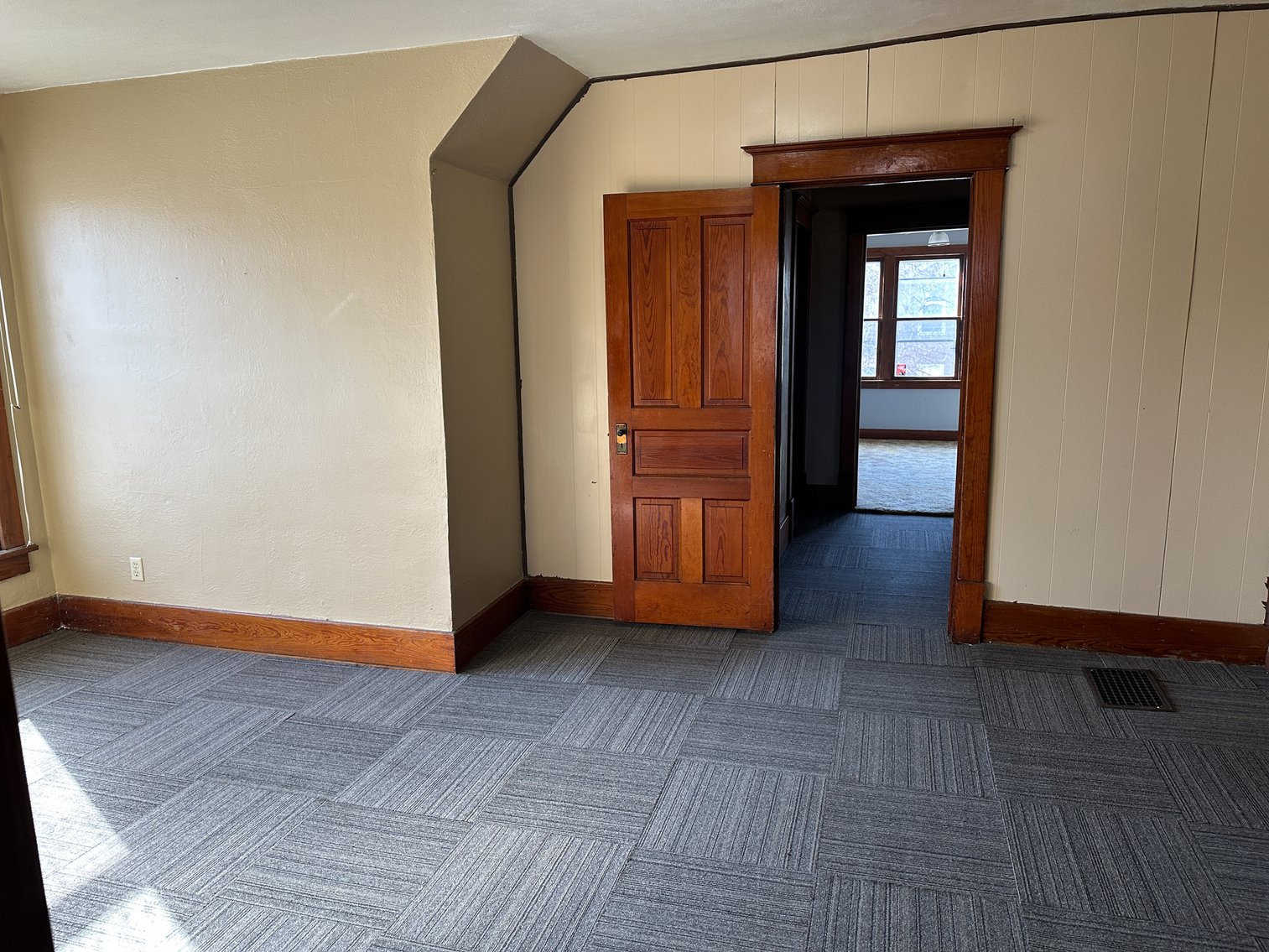 Image for 1103 Robbins Street, Sac City!