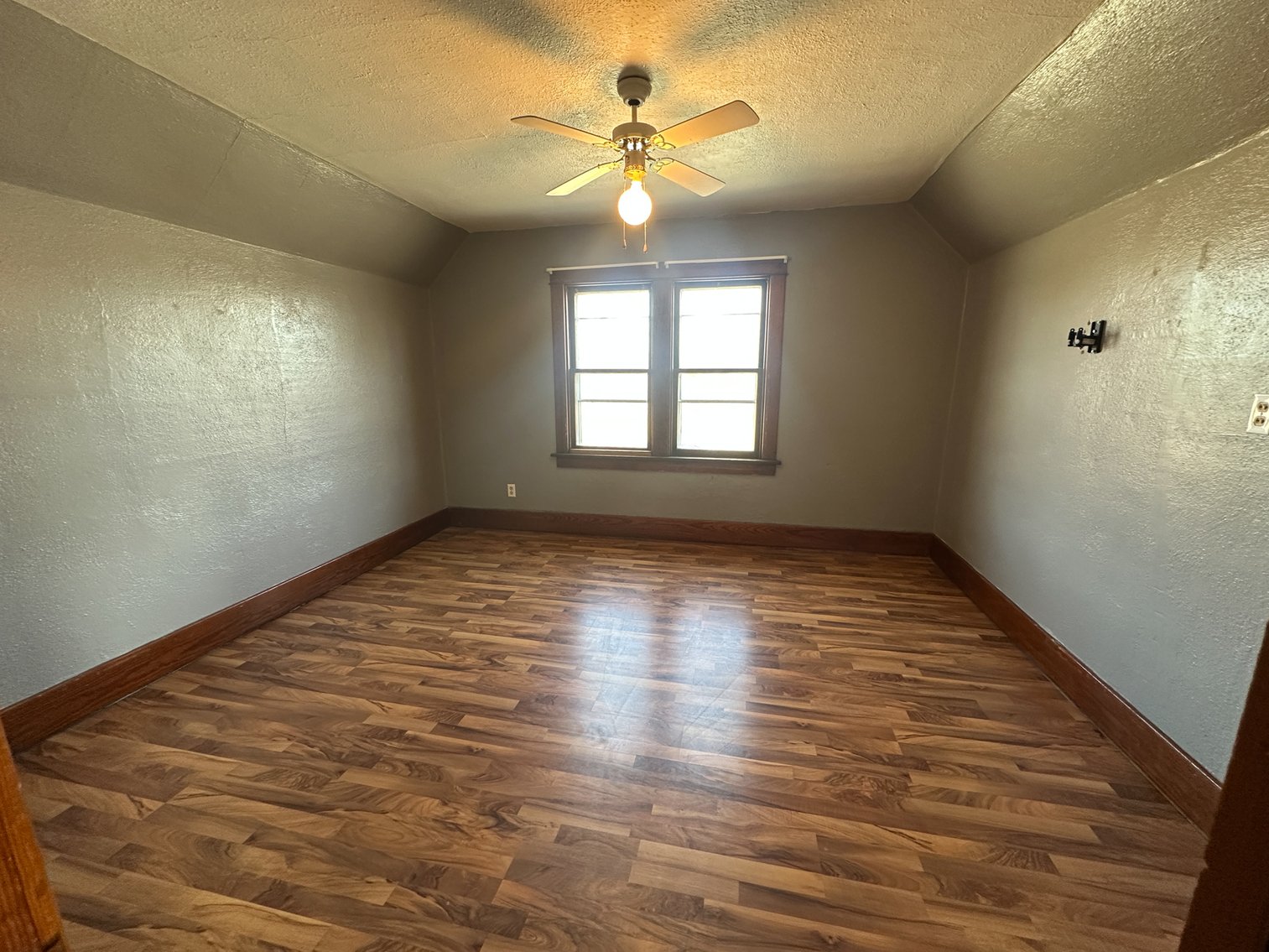 Image for 1103 Robbins Street, Sac City!