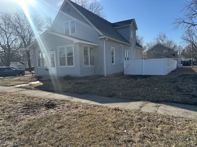 Image for 1103 Robbins Street, Sac City!