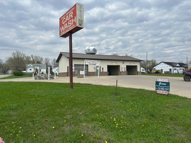 Image for Four Seasons Car Wash For Sale!