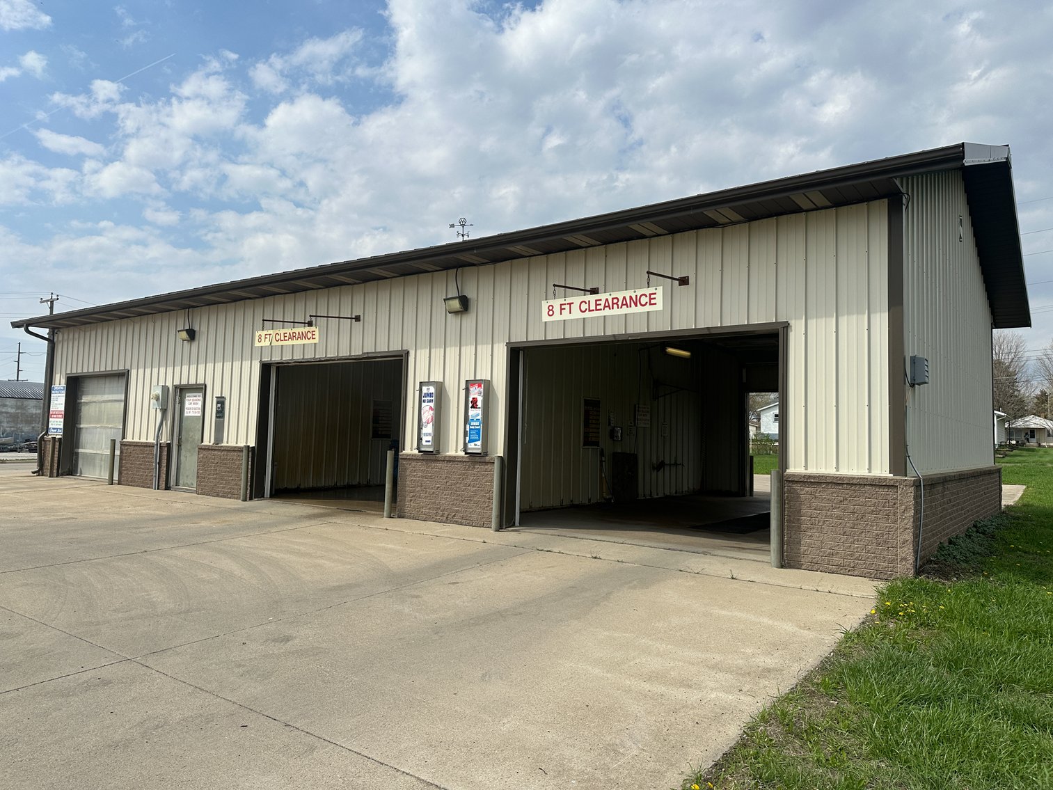Image for Four Seasons Car Wash For Sale!