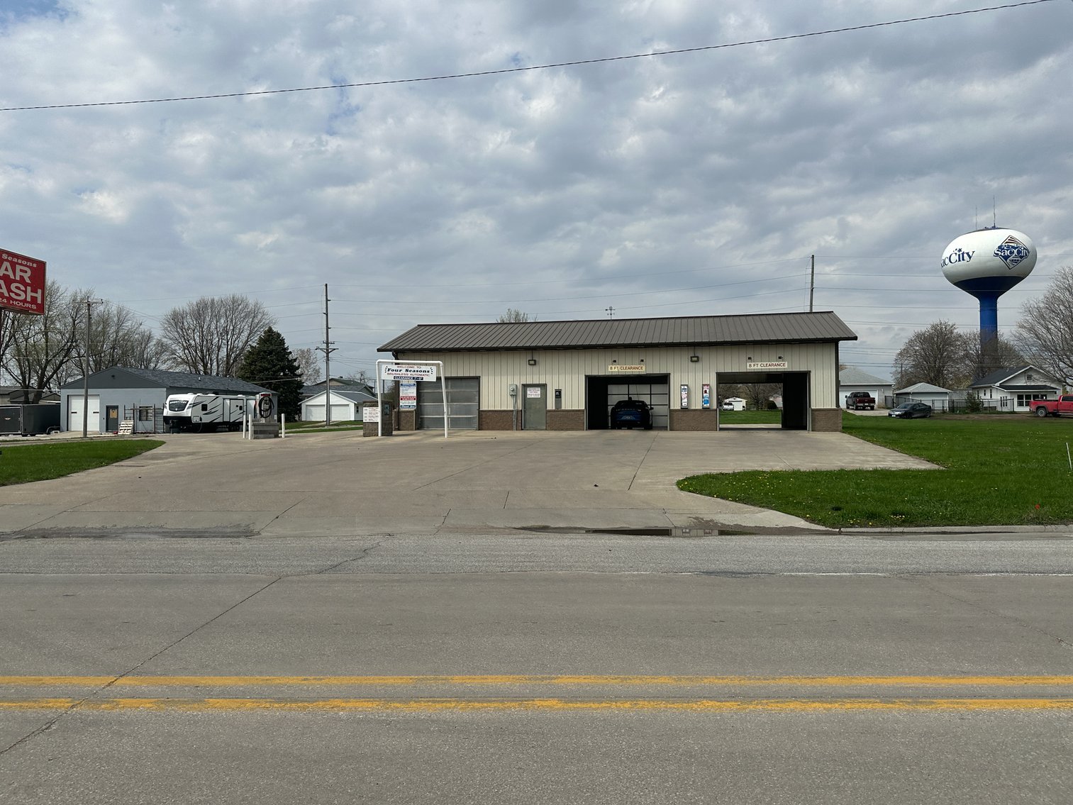 Image for Four Seasons Car Wash For Sale!