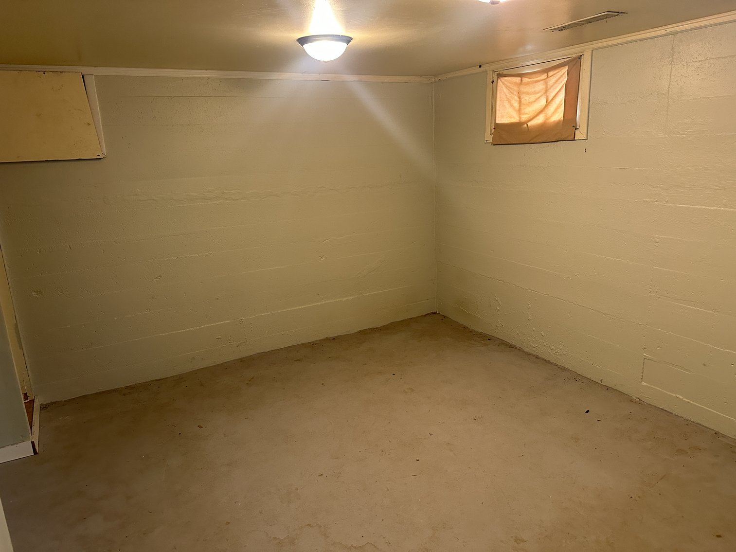 Image for 107 E South Street, Early!
