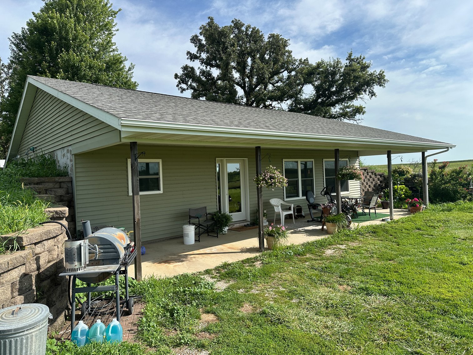Image for 2070 Rolf Avenue, Sac City!