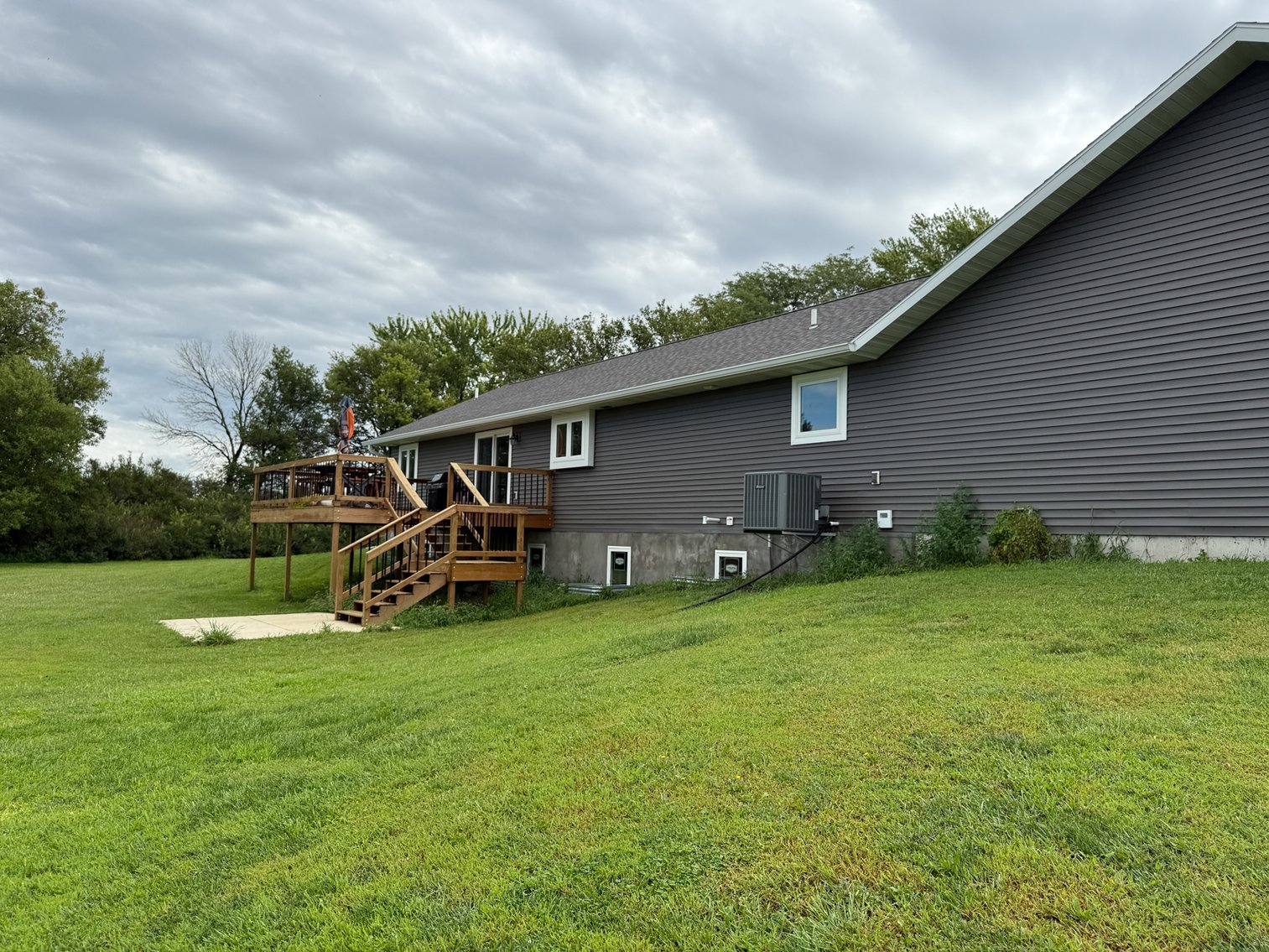 Image for 6057 210th Avenue, Newell!