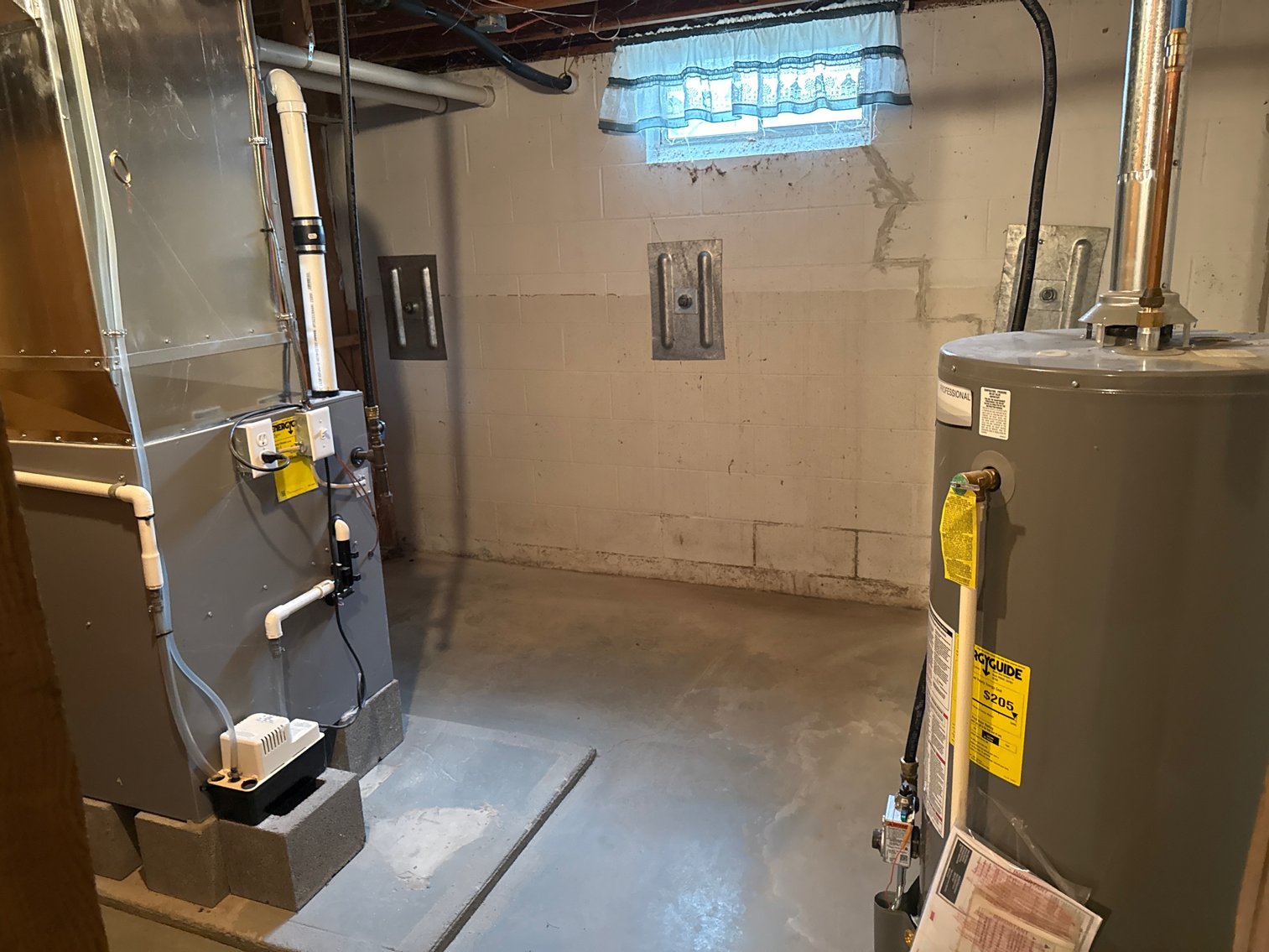 Image for Online Only Lake View Real Estate Auction!