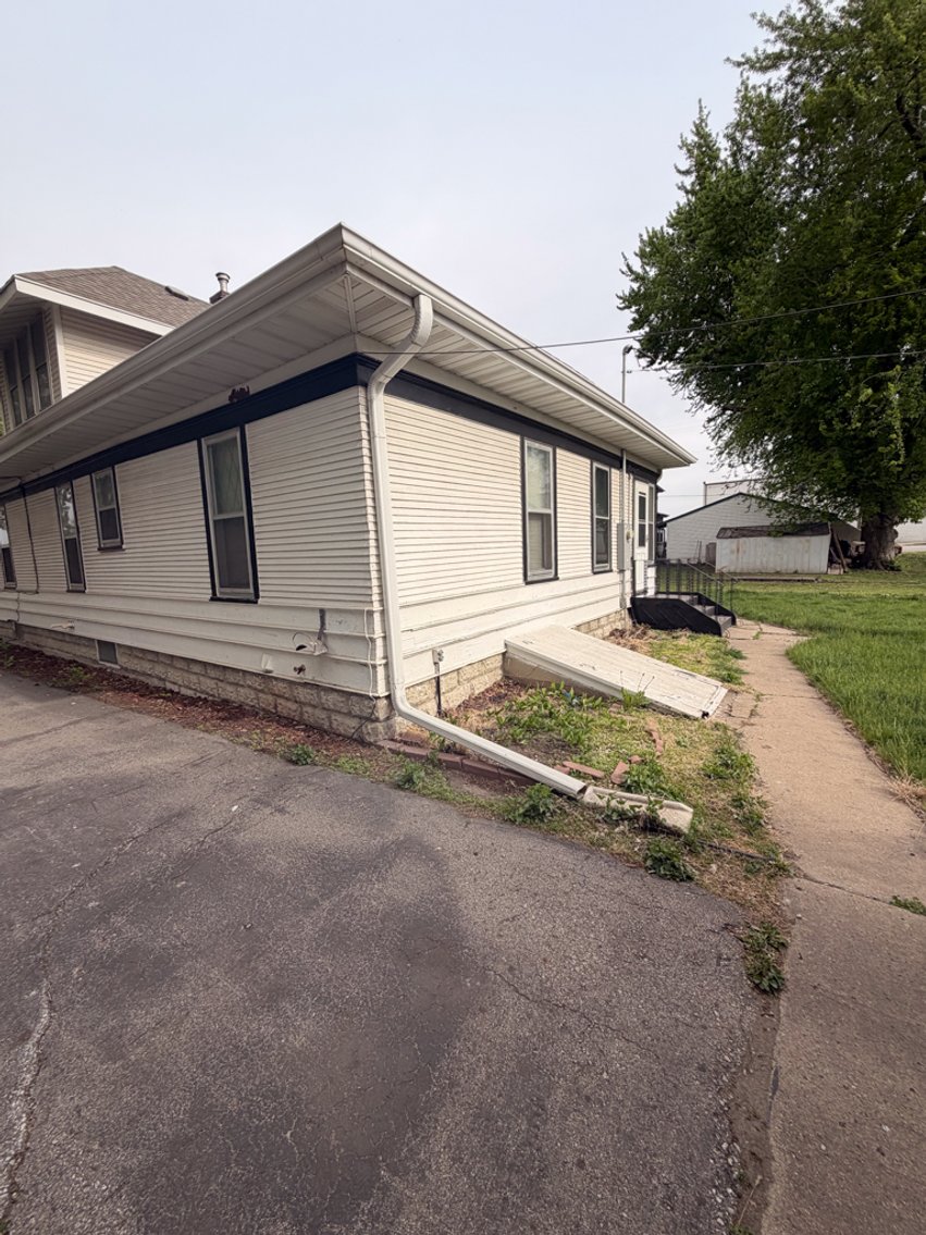 Image for Online Only Lytton Real Estate Auction
