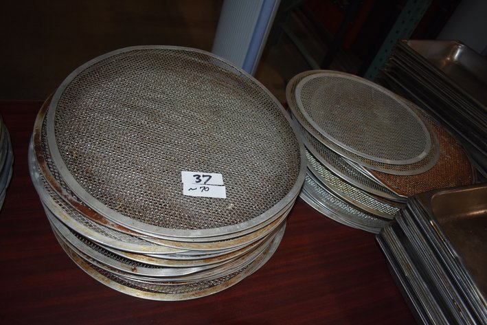 Image for Approx (70) Round Pizza Screens