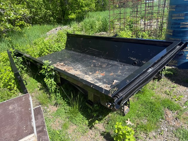 Image for Horizon Short Roll-Off Dumpster