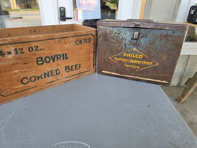 Image for 2 Advertising boxes!!