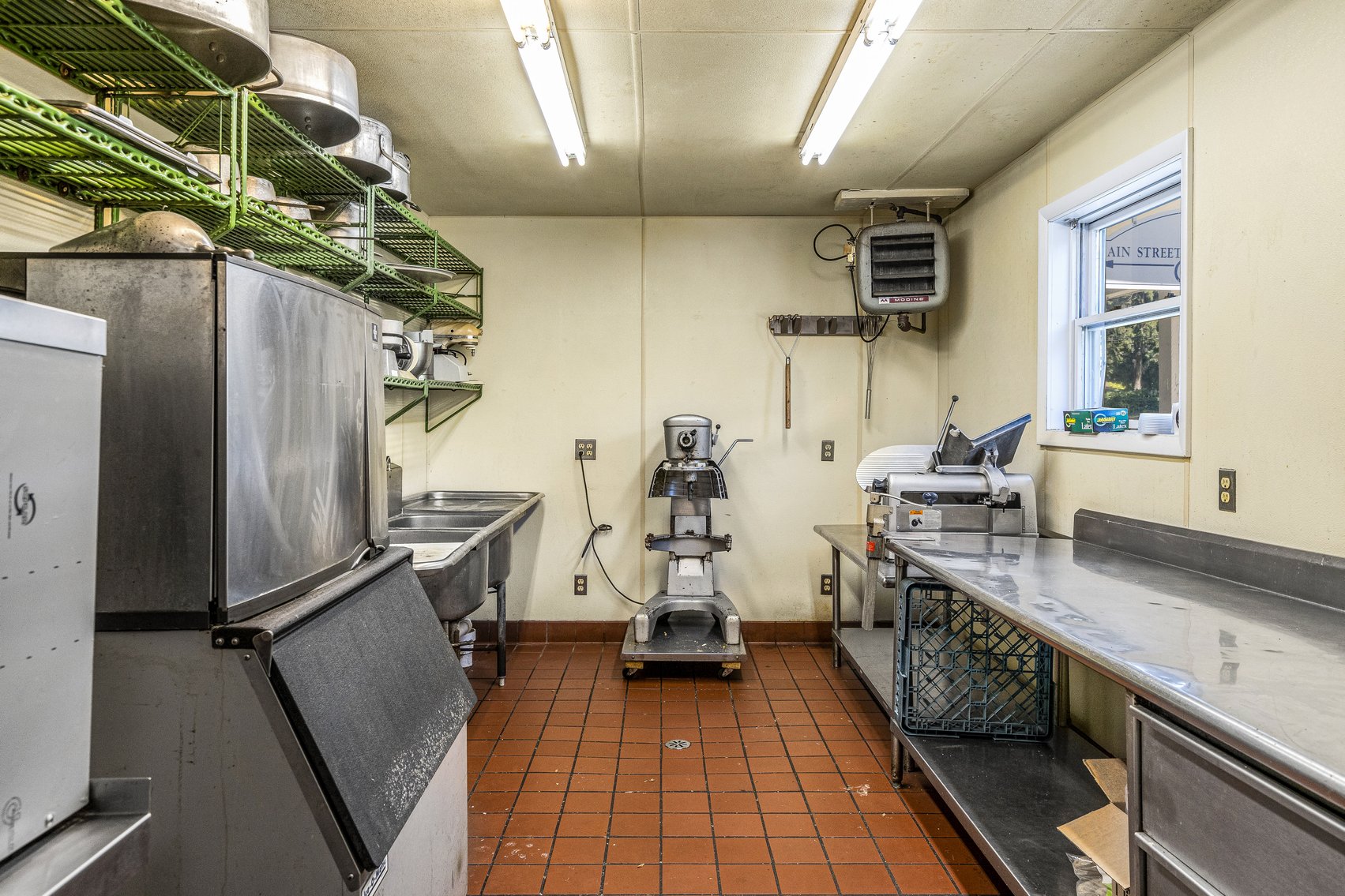 Image for 424 West Adrian Street, Blissfield, Michigan 49228