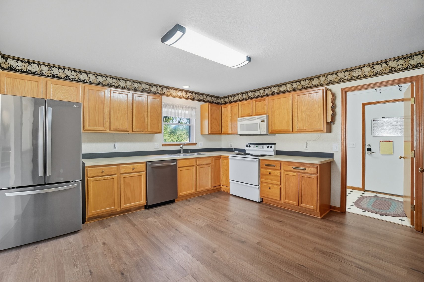 Image for 32 Fountain Drive, Holland, Ohio 43528