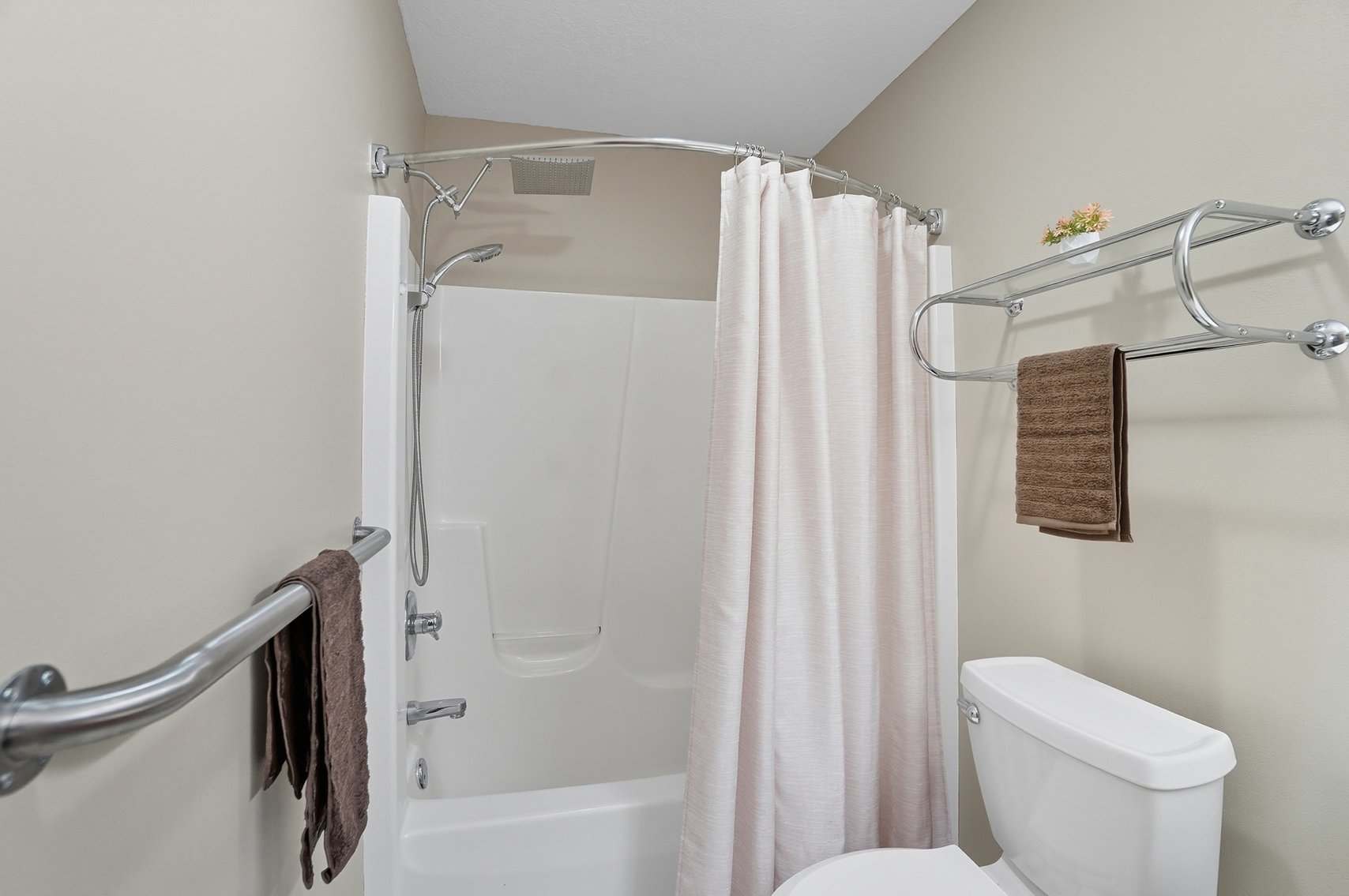 Image for 32 Fountain Drive, Holland, Ohio 43528