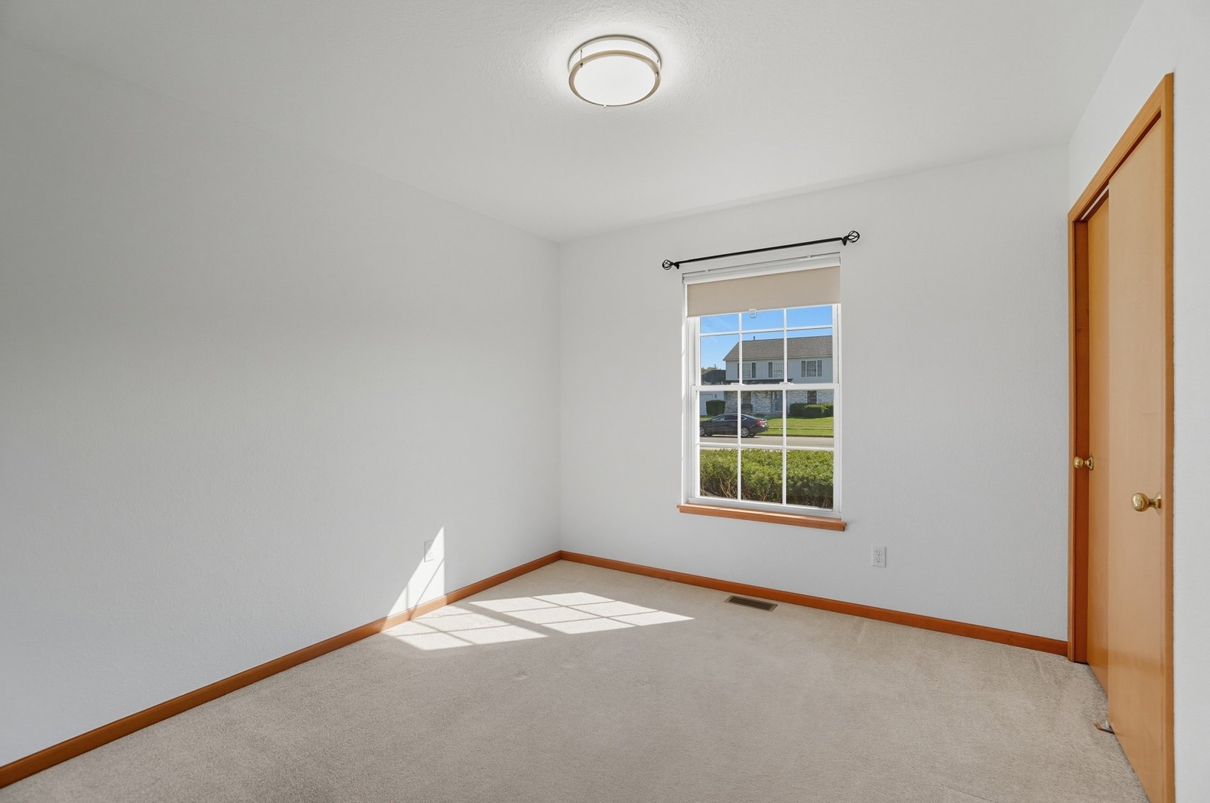 Image for 32 Fountain Drive, Holland, Ohio 43528