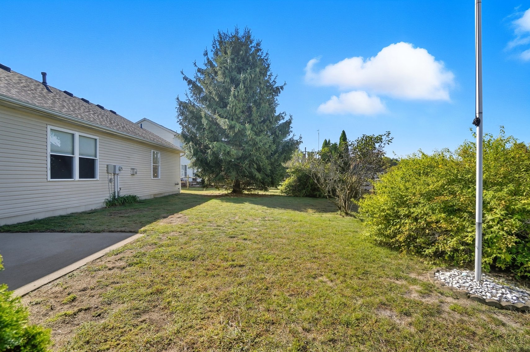 Image for 32 Fountain Drive, Holland, Ohio 43528