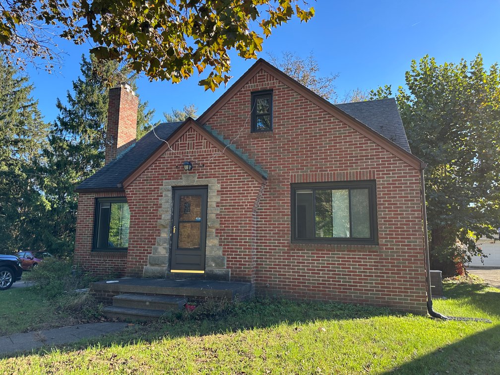 6055 Hill Avenue, Toledo, Ohio 43615