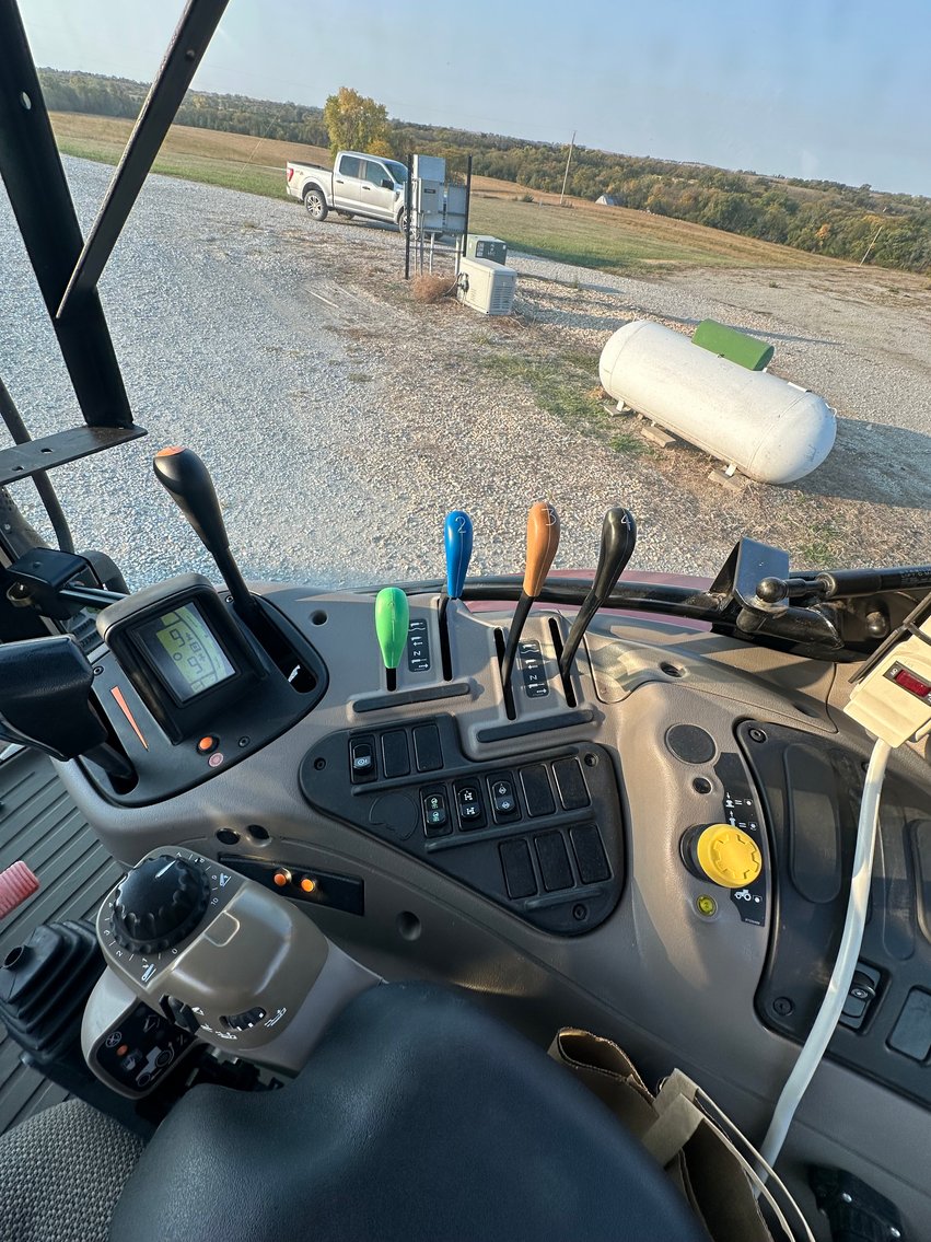 Image for 2016 Case IH Maxxum 125 Tractor Auction