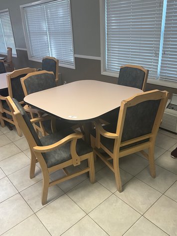 Image for Pawnee Manor Online Auction