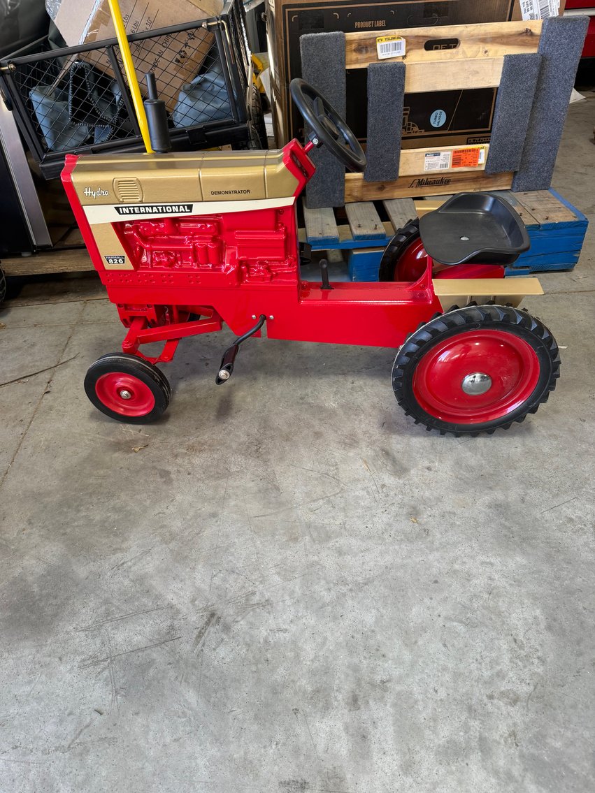 Image for Black Friday 2025 Farm Toy - Lionel Trains - Agriculture Memorabilia Auction