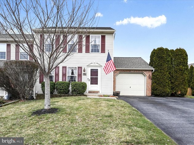 138 Chelmsford Drive - Marietta, PA