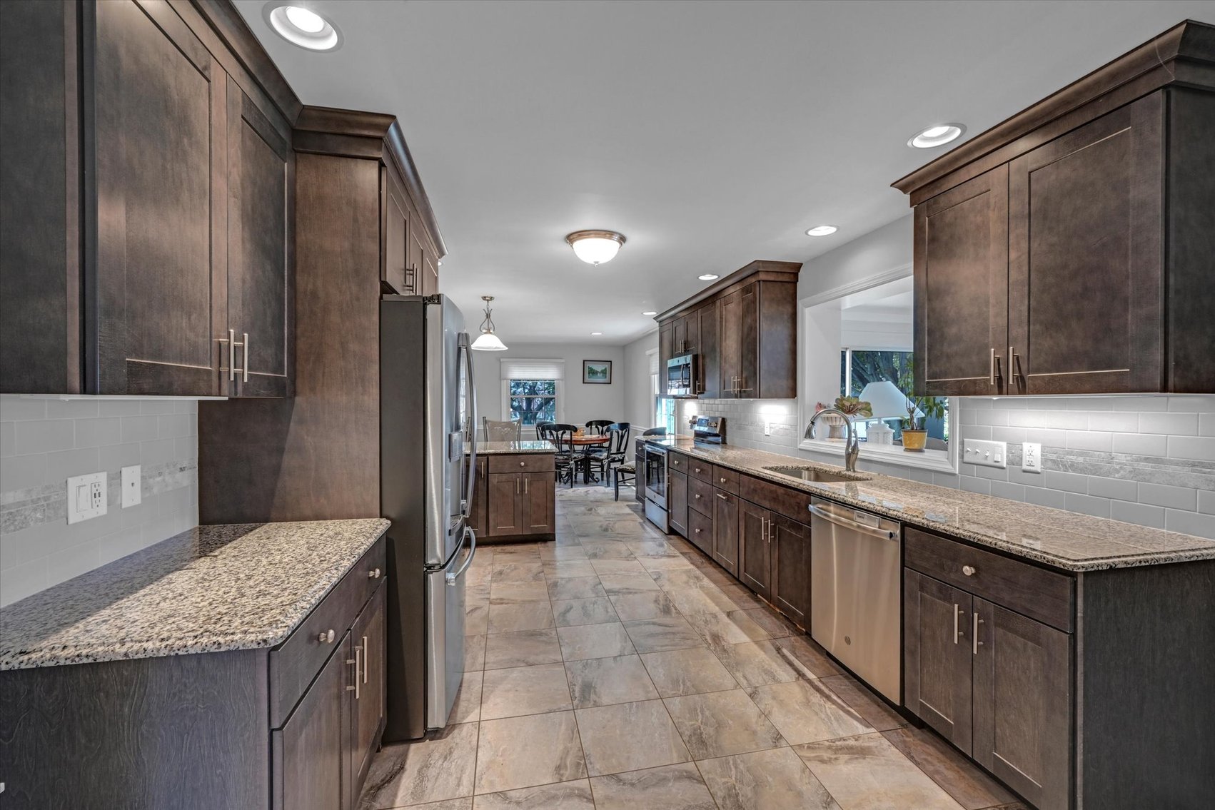 Image for 304 West Orchard Drive - Palmyra