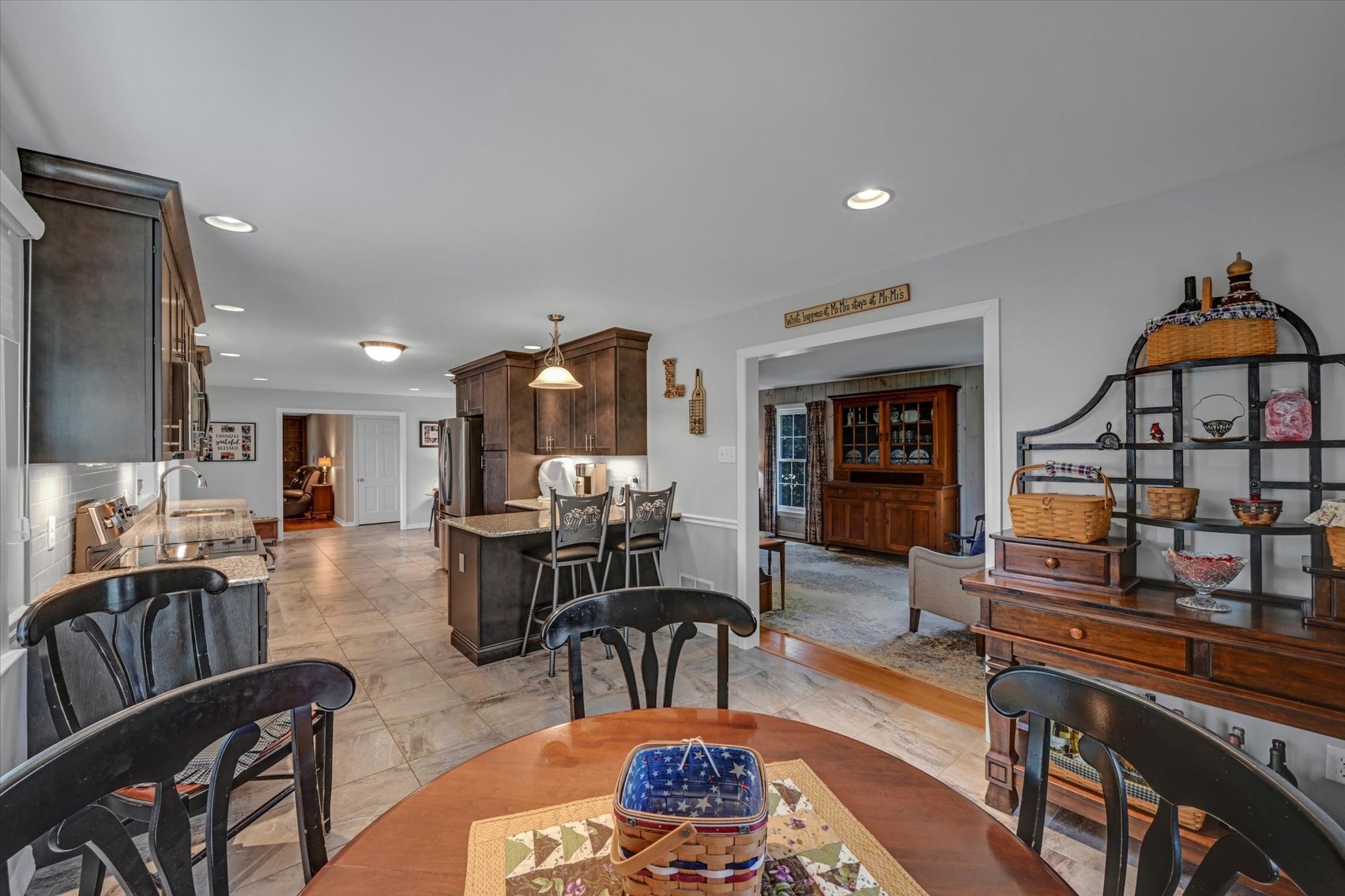 Image for 304 West Orchard Drive - Palmyra