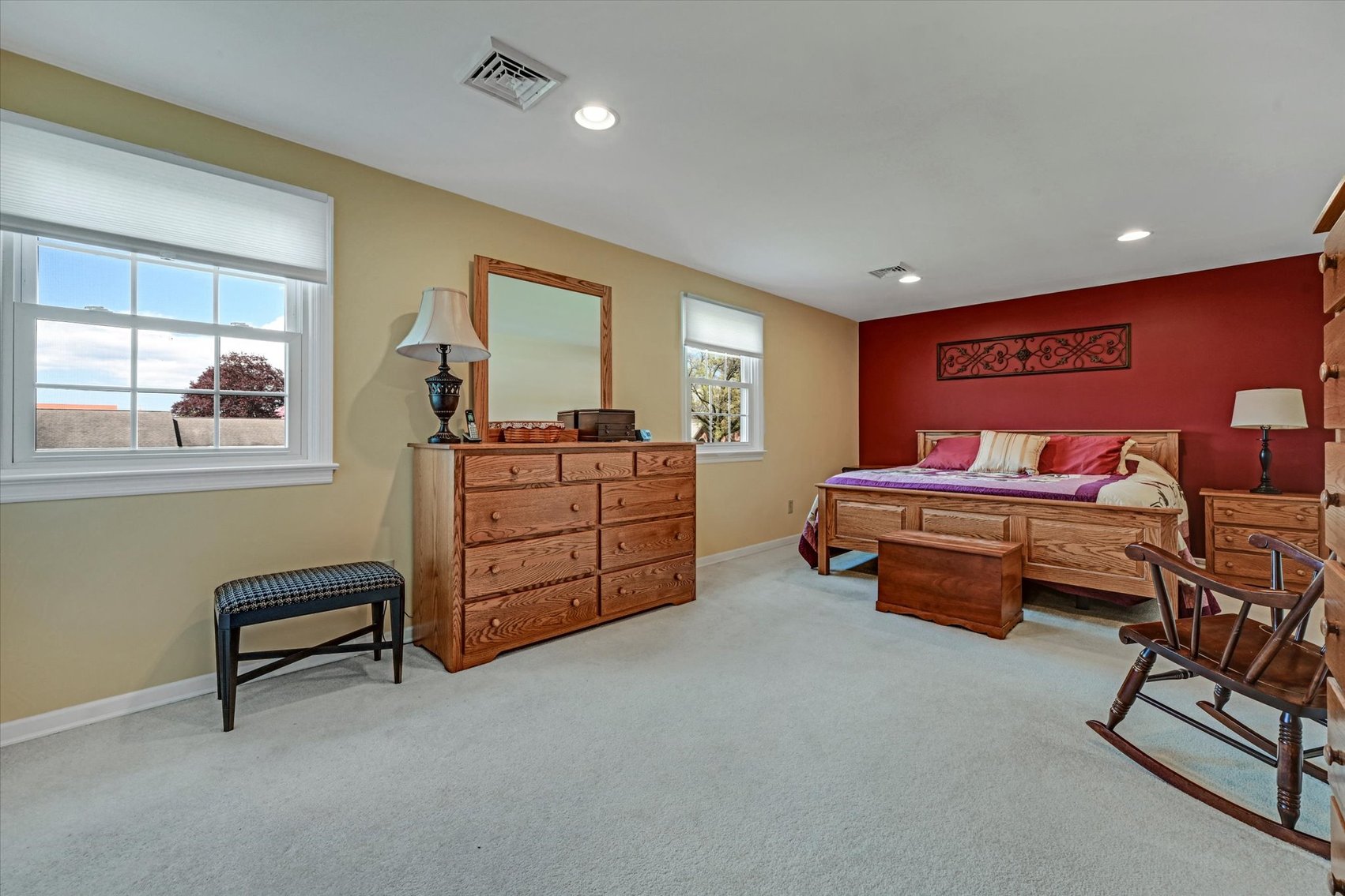 Image for 304 West Orchard Drive - Palmyra