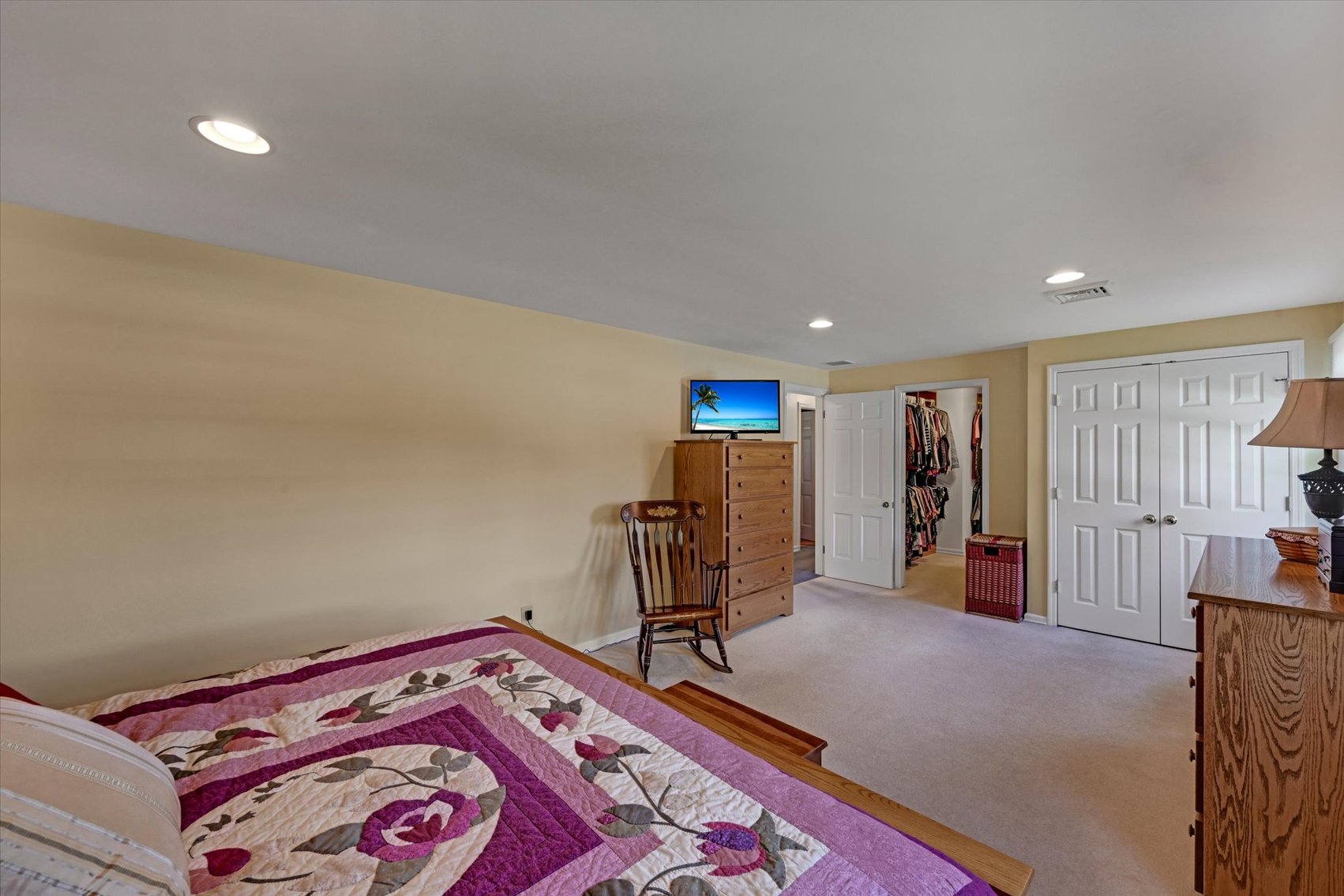 Image for 304 West Orchard Drive - Palmyra