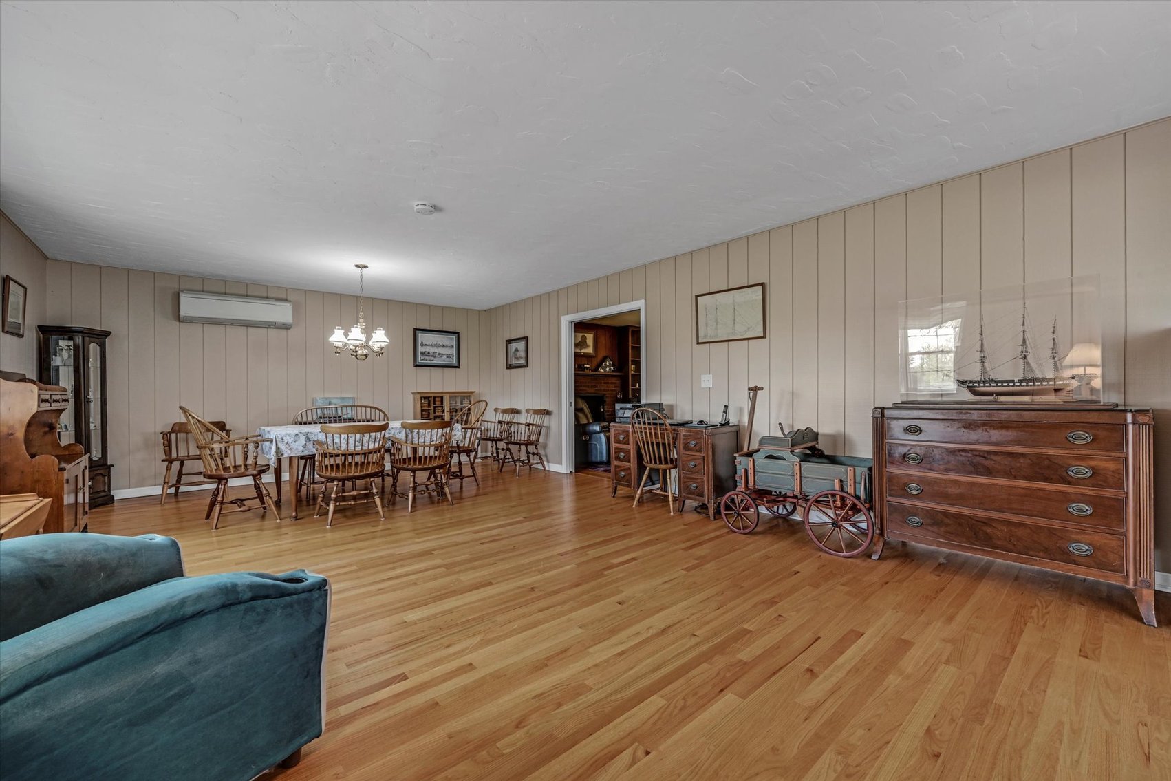 Image for 304 West Orchard Drive - Palmyra