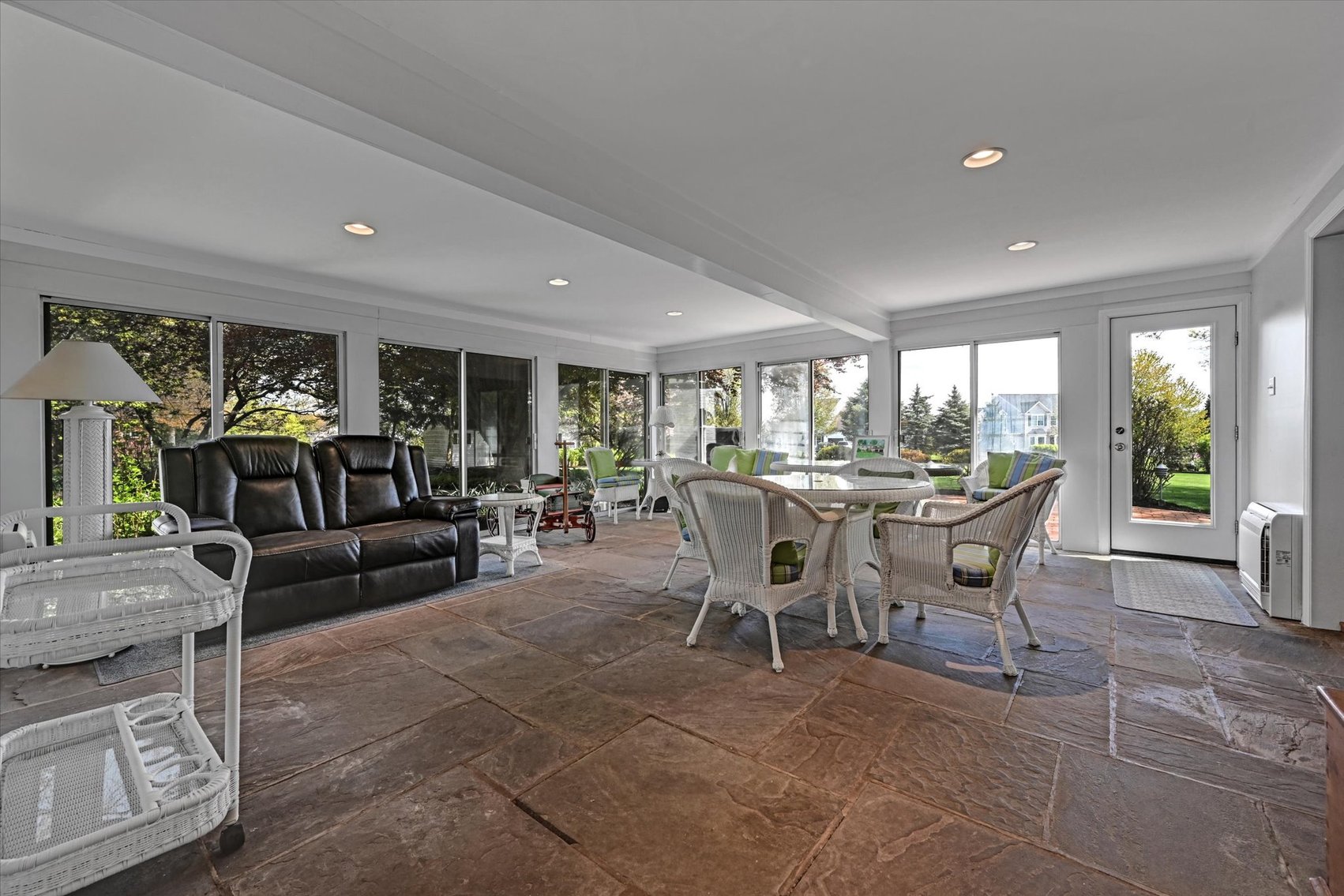 Image for 304 West Orchard Drive - Palmyra