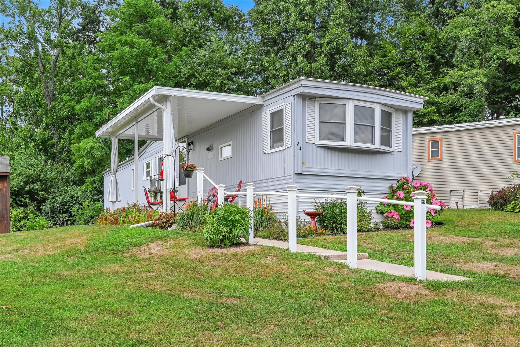 Image for Mobile Home Auction - 50+ Swatara Mobile Homes Park Community