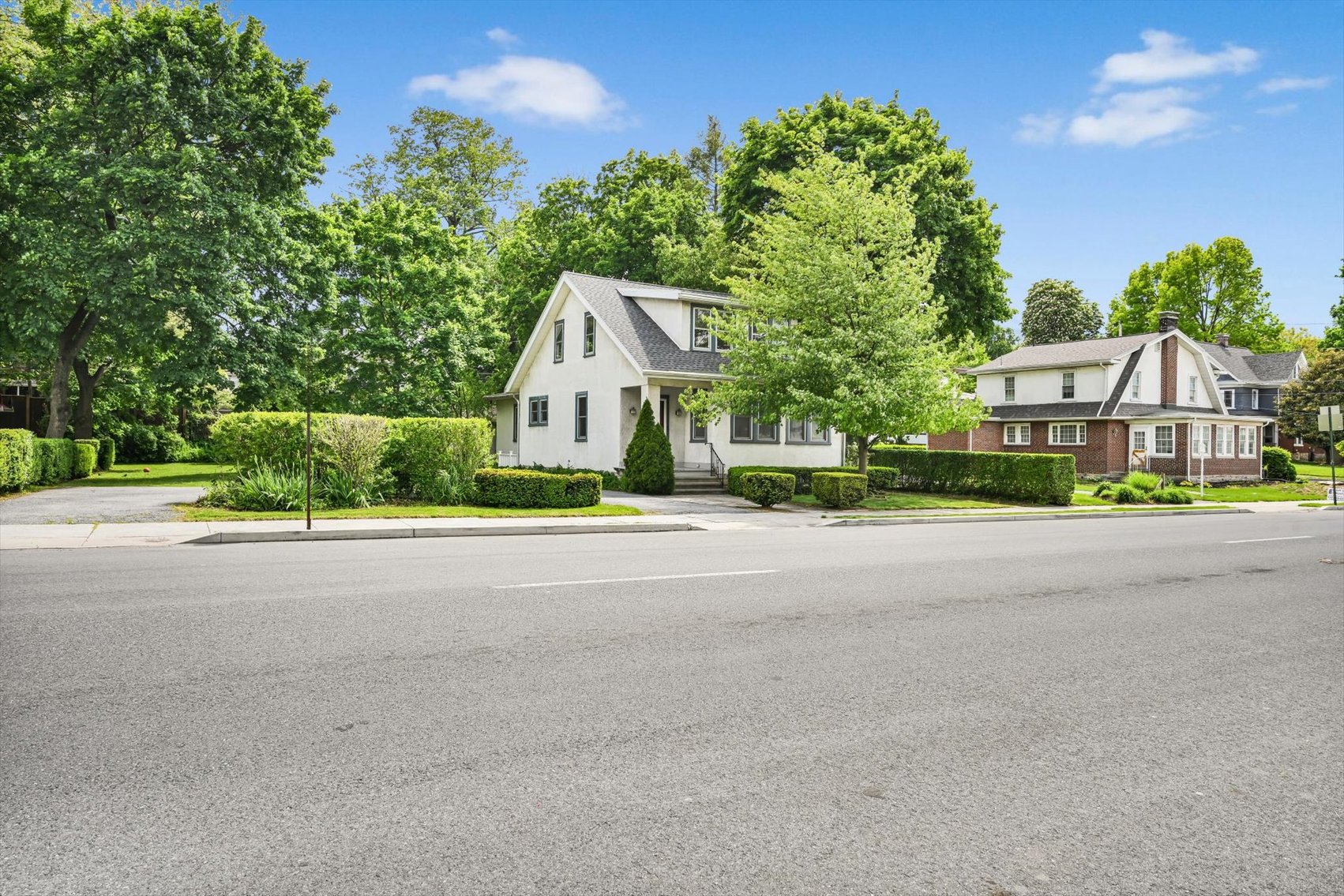 Image for Real Estate Auction - Cape Cod in Lebanon