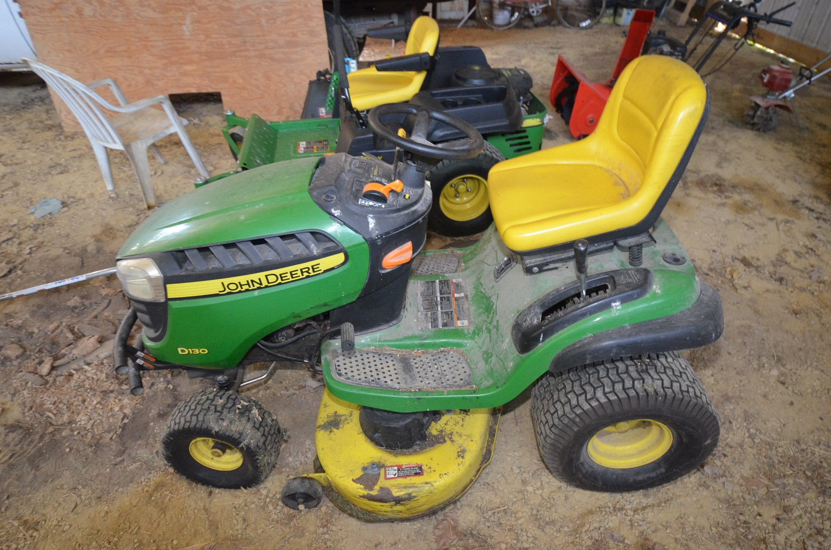 Image for TRACTORS, VEHICLES, FARM EQUIP, SHOP TOOLS, PERSONAL PROPERTY - Mondovi, WI