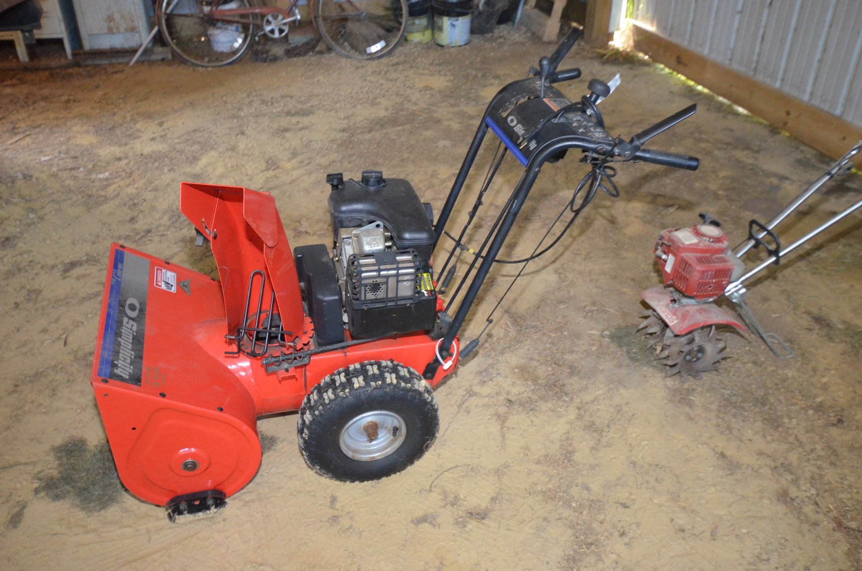 Image for TRACTORS, VEHICLES, FARM EQUIP, SHOP TOOLS, PERSONAL PROPERTY - Mondovi, WI