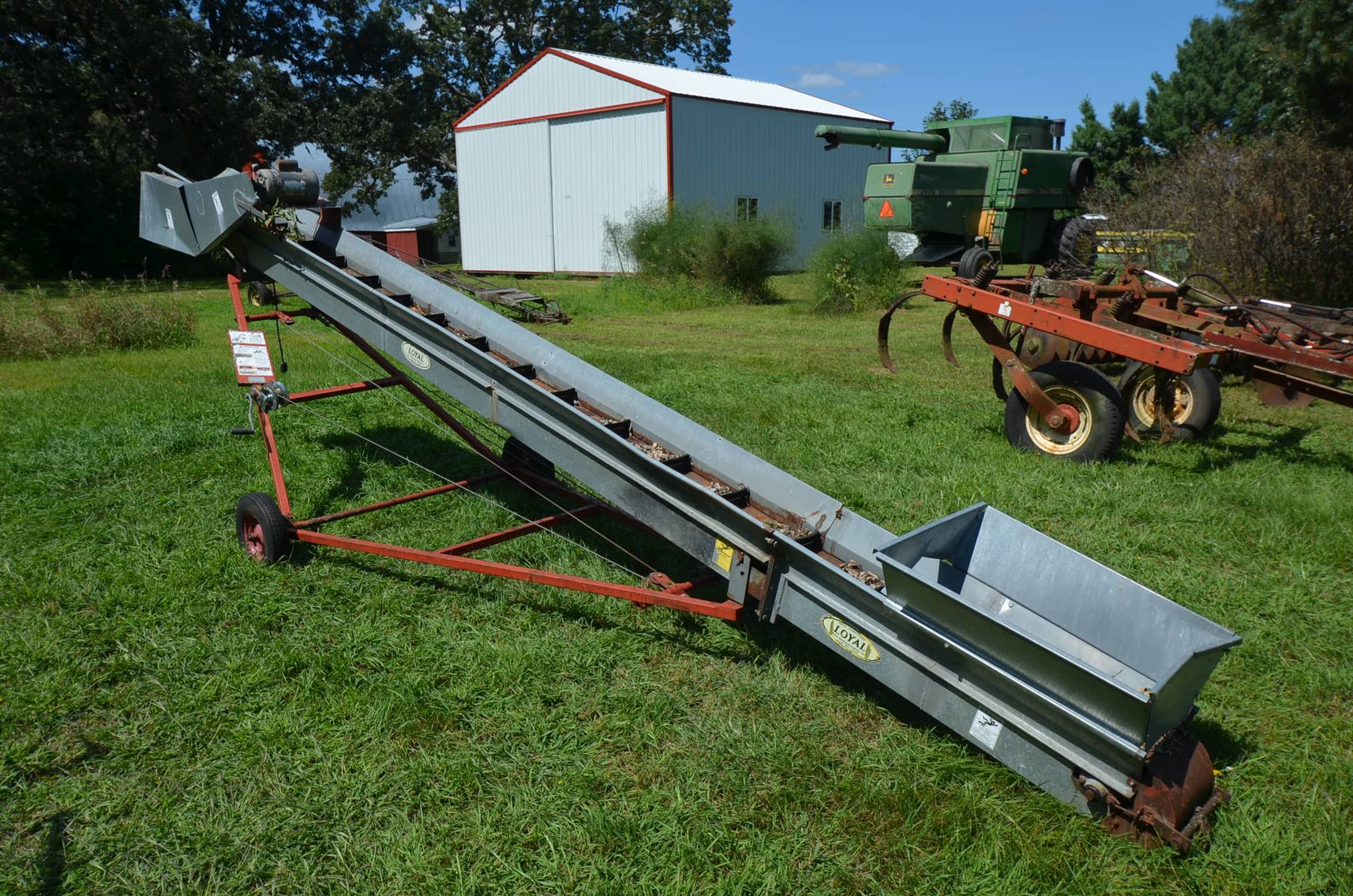 Image for TRACTORS, VEHICLES, FARM EQUIP, SHOP TOOLS, PERSONAL PROPERTY - Mondovi, WI