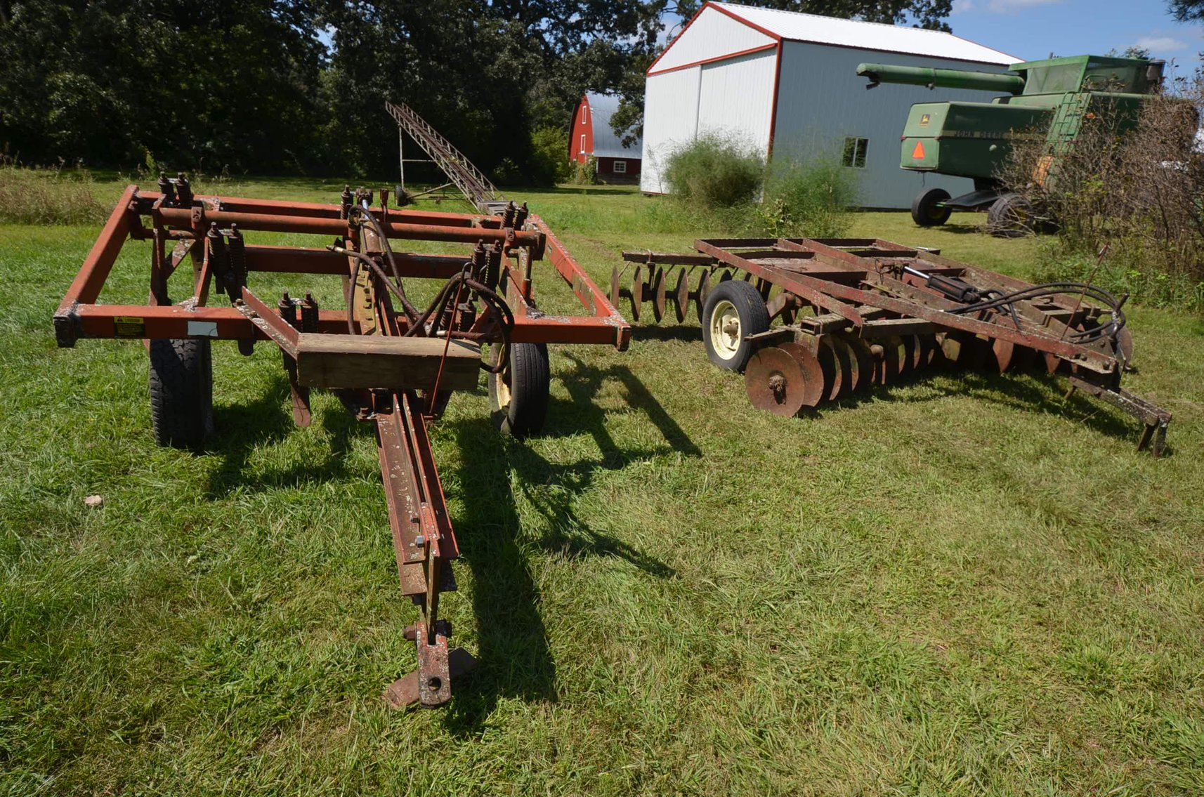 Image for TRACTORS, VEHICLES, FARM EQUIP, SHOP TOOLS, PERSONAL PROPERTY - Mondovi, WI
