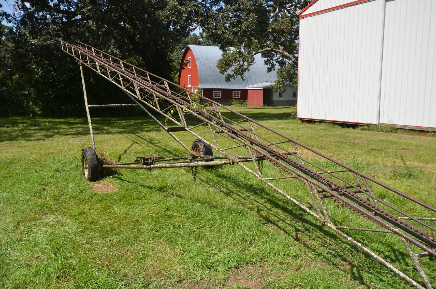 Image for TRACTORS, VEHICLES, FARM EQUIP, SHOP TOOLS, PERSONAL PROPERTY - Mondovi, WI