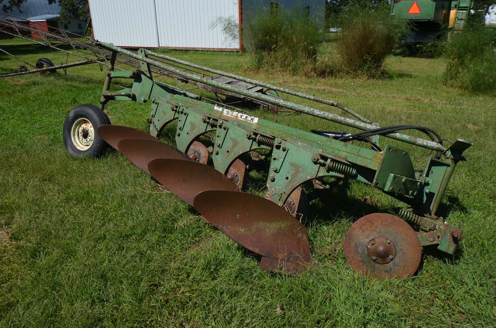 Image for TRACTORS, VEHICLES, FARM EQUIP, SHOP TOOLS, PERSONAL PROPERTY - Mondovi, WI
