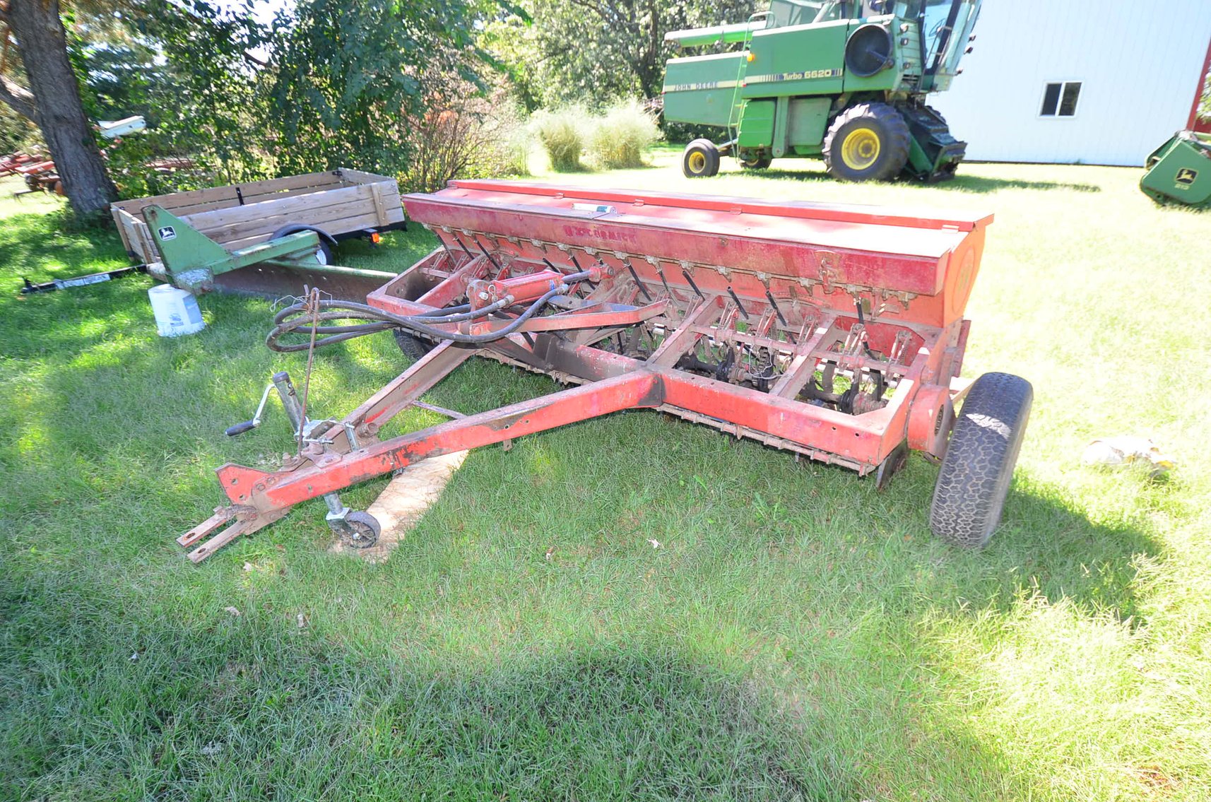 Image for TRACTORS, VEHICLES, FARM EQUIP, SHOP TOOLS, PERSONAL PROPERTY - Mondovi, WI