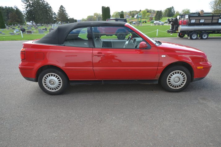 Image for 2001 Volkswagen Cabrio Convertible